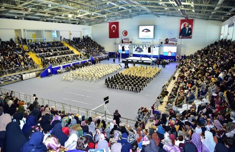 Malatya’da  ‘Hafızlık Merasimi’ düzenlendi