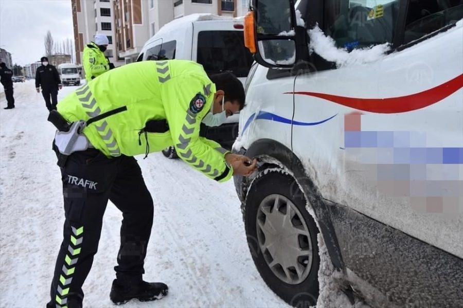 Şoförlere Kış Lastiği Uyarısı