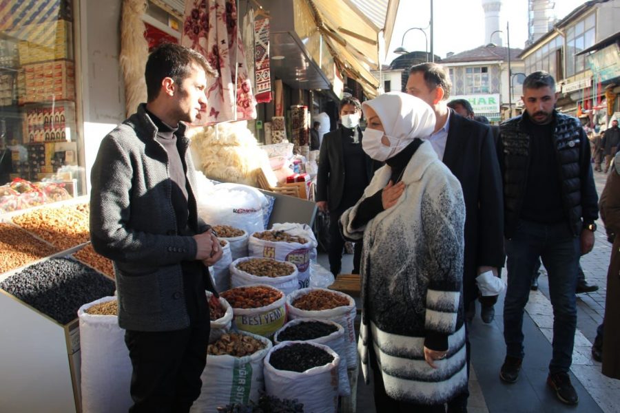 “Laf Siyaseti Değil İcraat Siyaseti Yaptık”