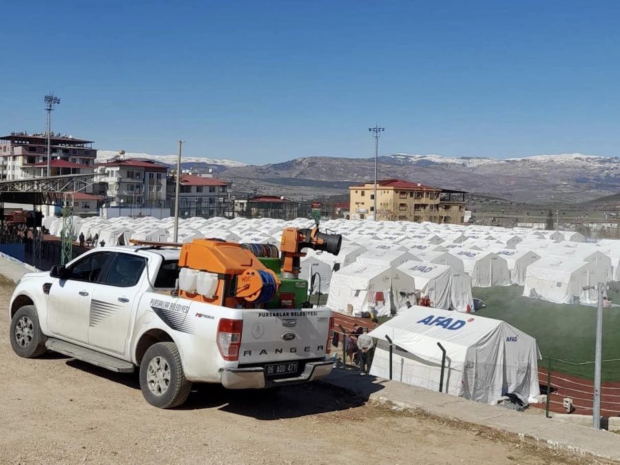 Pursaklar Belediyesinden Kahramanmaraş’taki salgın hastalık riskine karşı ilaçlama