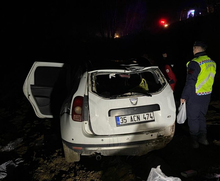 Kontrolden çıkan cip şarampole uçtu: 2 yaralı