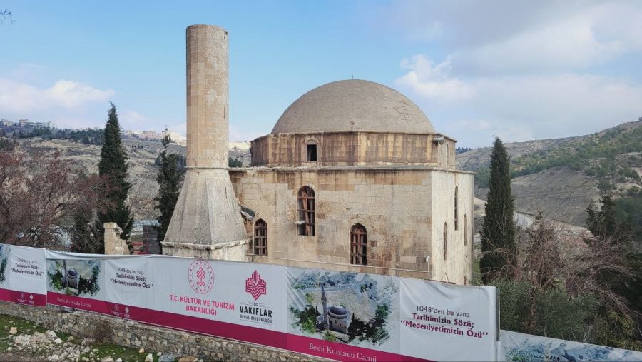 Tarihi Kurşunlu Cami’de restorasyon hızla ilerliyor