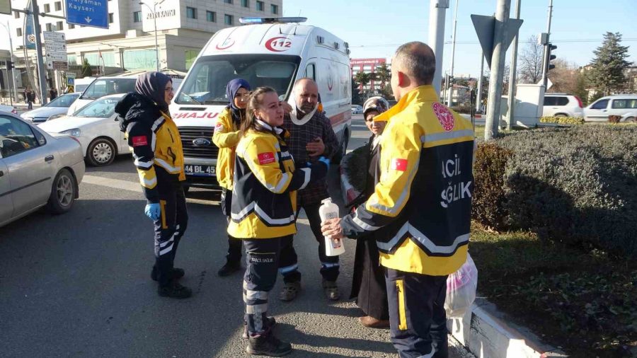 Yeni aracının ilk gününde kaza yaptı