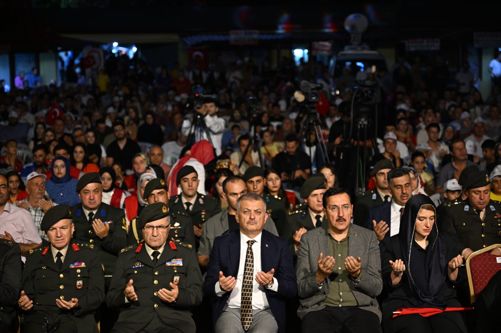 15 Temmuz Demokrasi ve Milli Birlik Günü” İlimizde Düzenlenen Etkinliklerle Anıldı