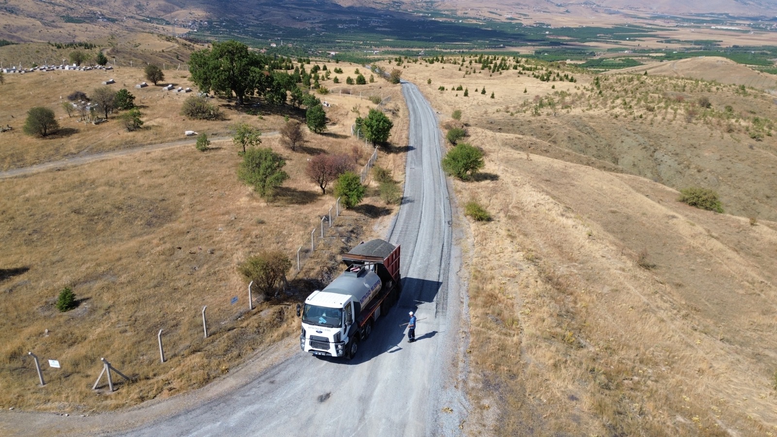 Tokluca ve Hisartepe’de Asfalt Çalışması