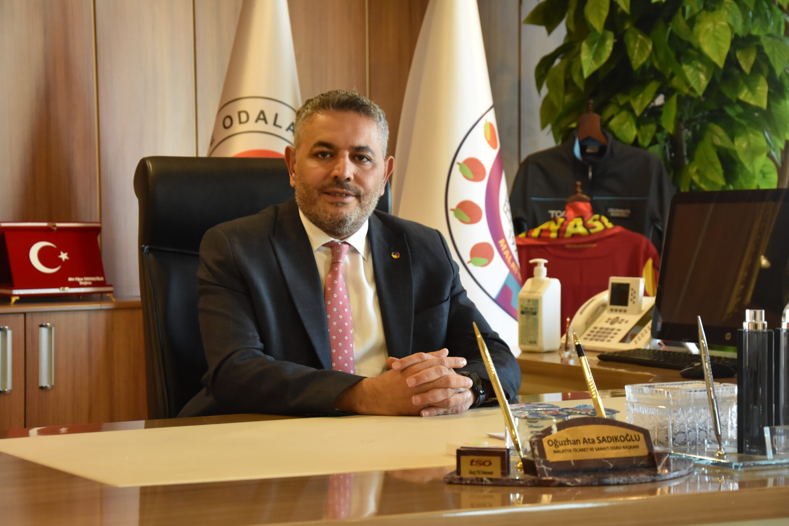 Sadıkoğlu: “E-haciz uygulamaları depremin açtığı yarayı daha da büyütüyor”