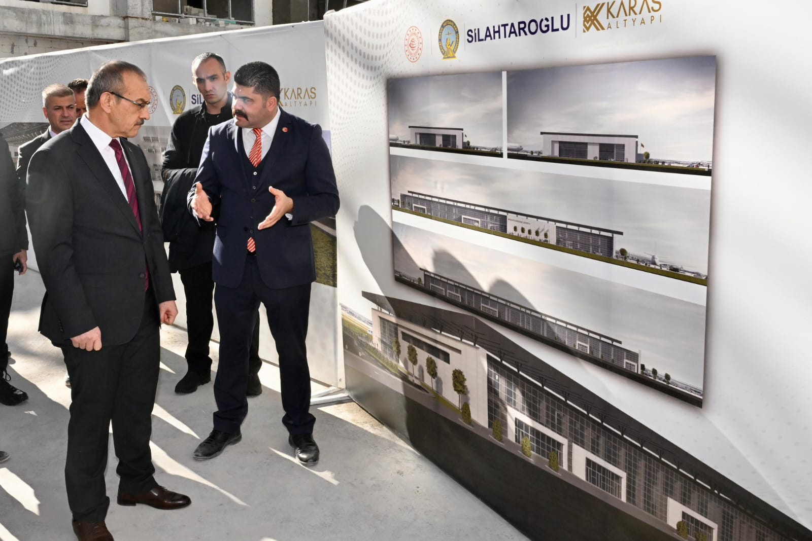 Vali Seddar Yavuz Malatya Havalimanı Yeni Terminal Binasında İncelemelerde Bulundu