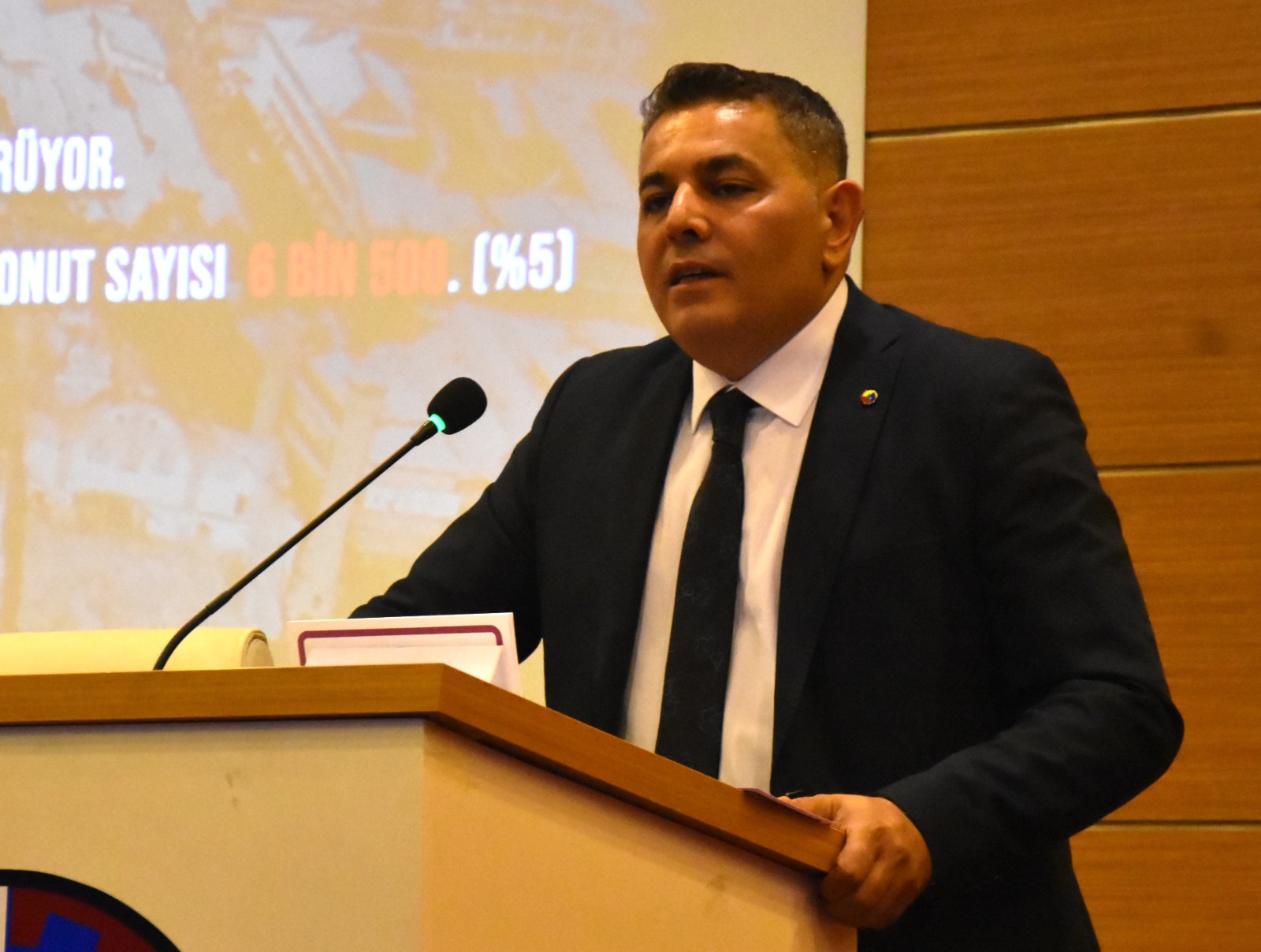 Sadıkoğlu: “22 ayda ne düzeldi de süre bitti!”