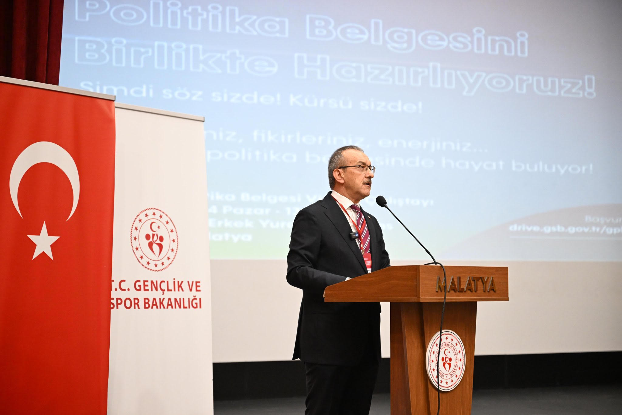 Gençlik Politika Belgesi Vizyon Çalıştayı İnönü Üniversitesi’nde Gerçekleştirildi