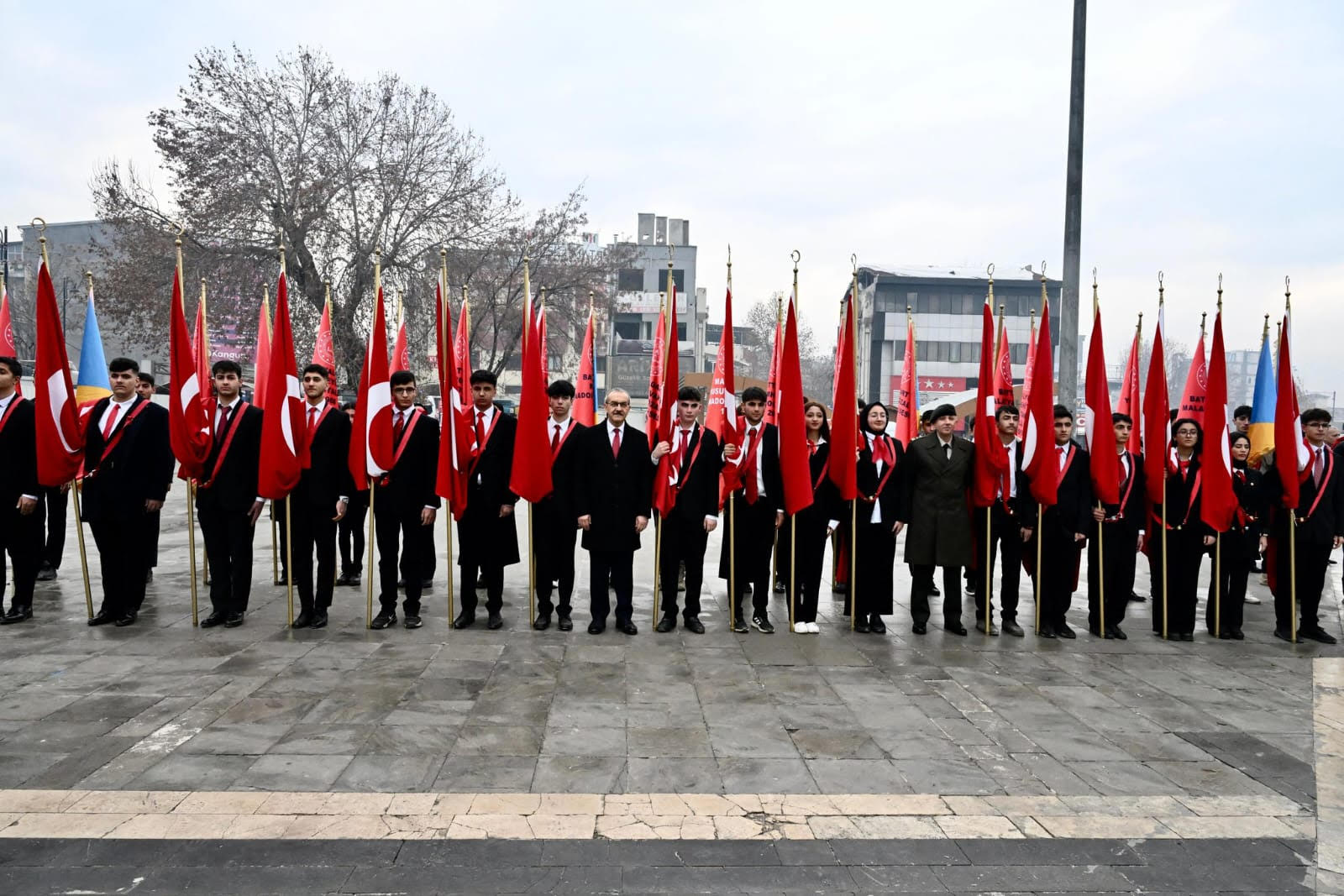 2. Cumhurbaşkanı İsmet İnönü Vefatının 51. Yılında Düzenlenen Törenle Anıldı