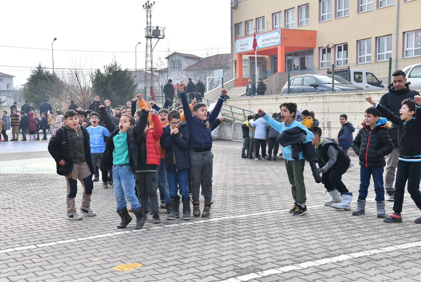 Yeşilyurt Belediyesi’nin ‘Spor İstasyonları’ Projesi Büyük İlgi Görüyor